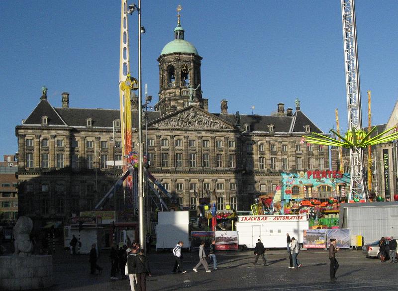 Royal palace and-fun fai.jpg